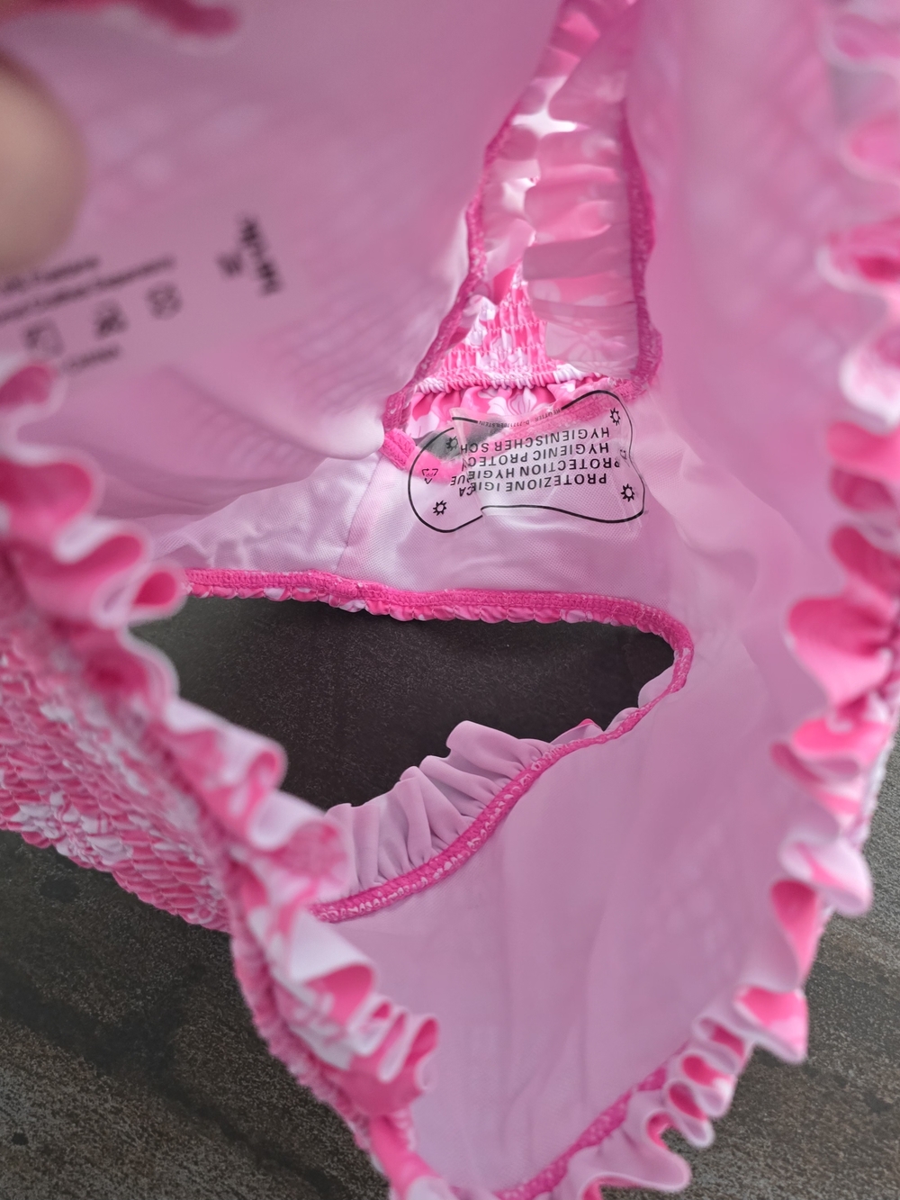 nwt Pink Floral Smocked Bandeau Bikini Set Size Medium - Picture 4 of 7